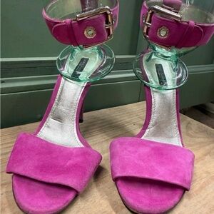 Dolce and Gabbana Suede Heels shoes 37.5 Pink